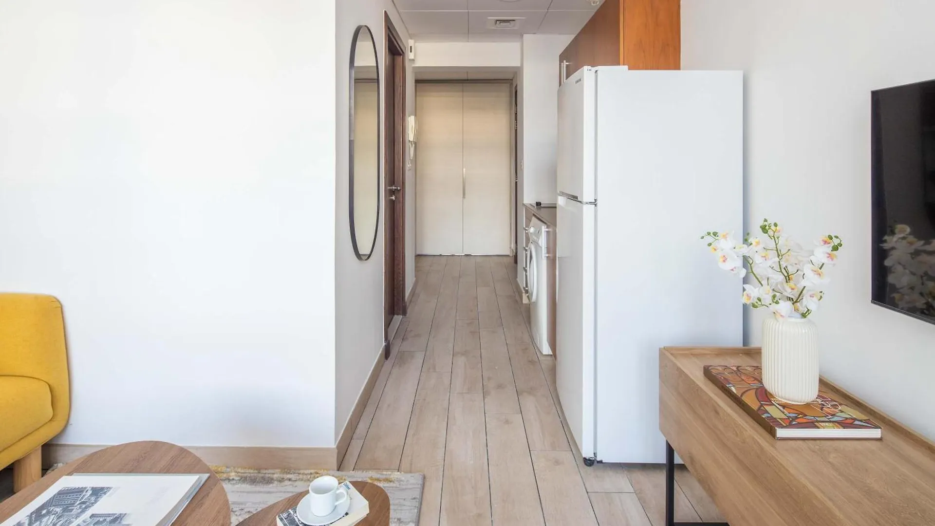 Silkhaus Modern Furnished Studio In Difc Center With Balcony Dubai United Arab Emirates